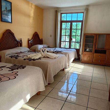 Hotel Camelinas Area Blanca Pátzcuaro Extérieur photo